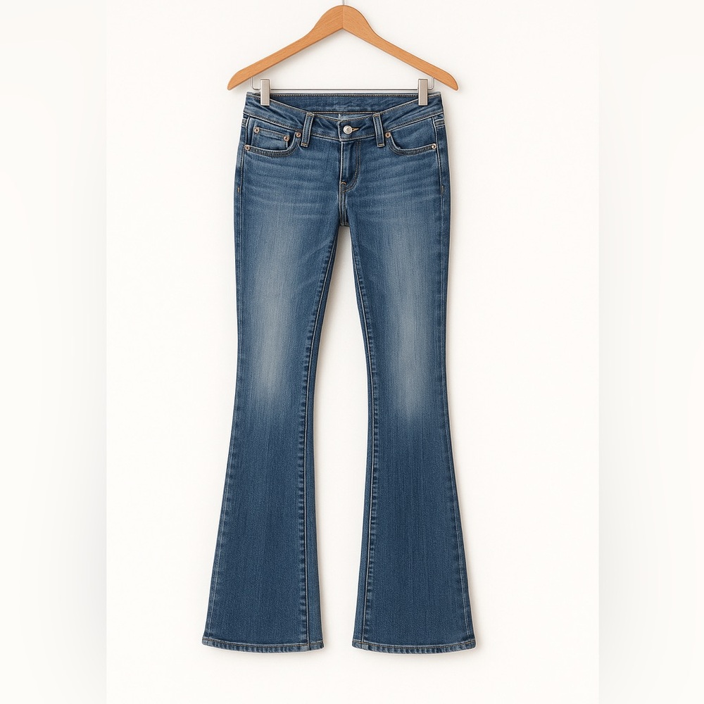 Seven7 Brand Straight Leg Jeans size 27